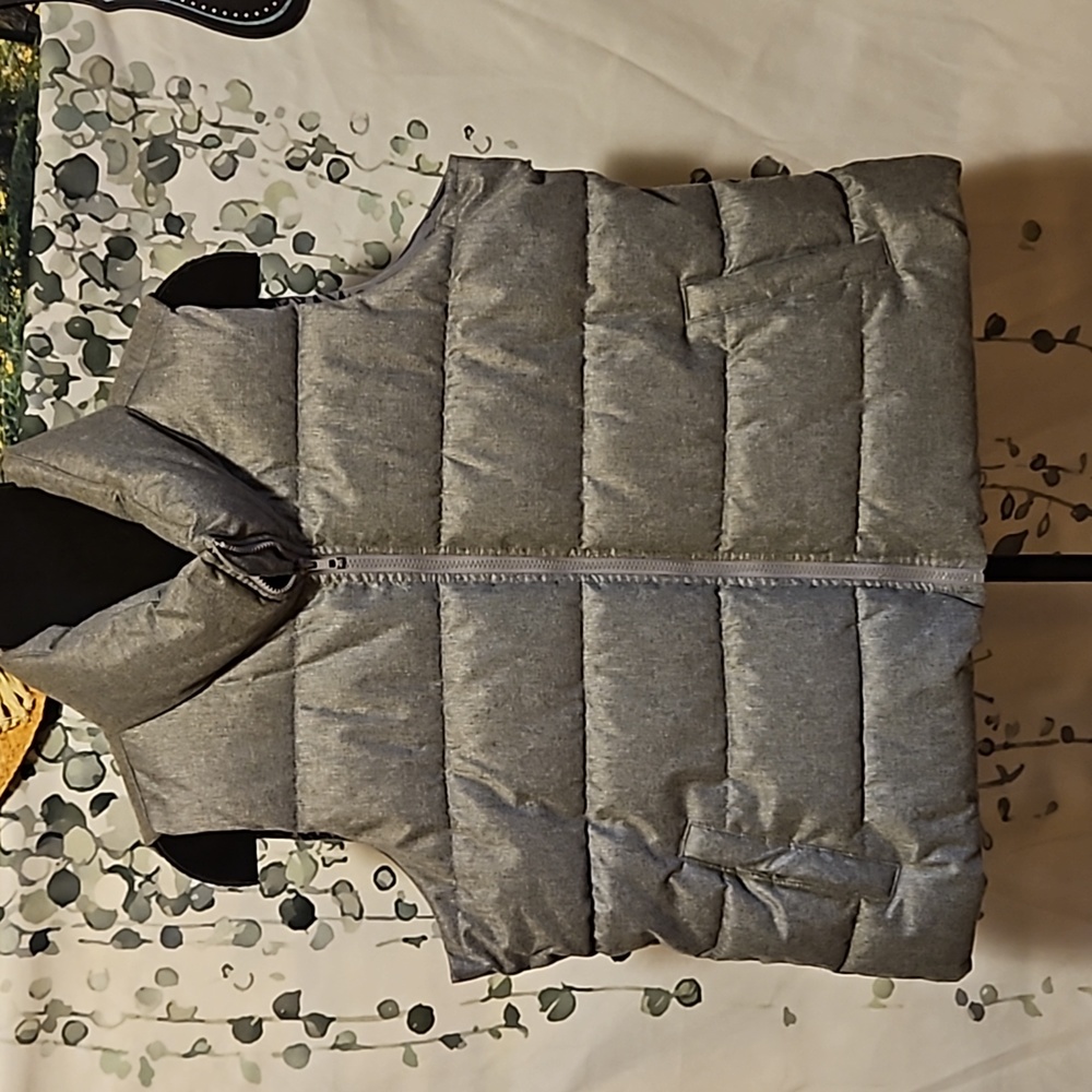 Old Navy Gray Puffer Vest